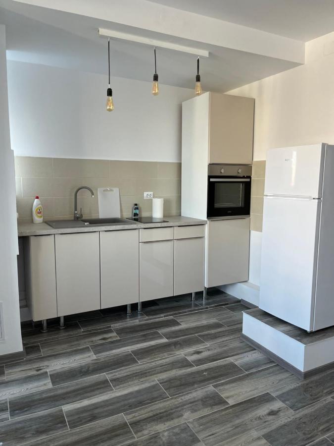 Ari Apartment Bulevardul Mamaia 康斯坦察 外观 照片
